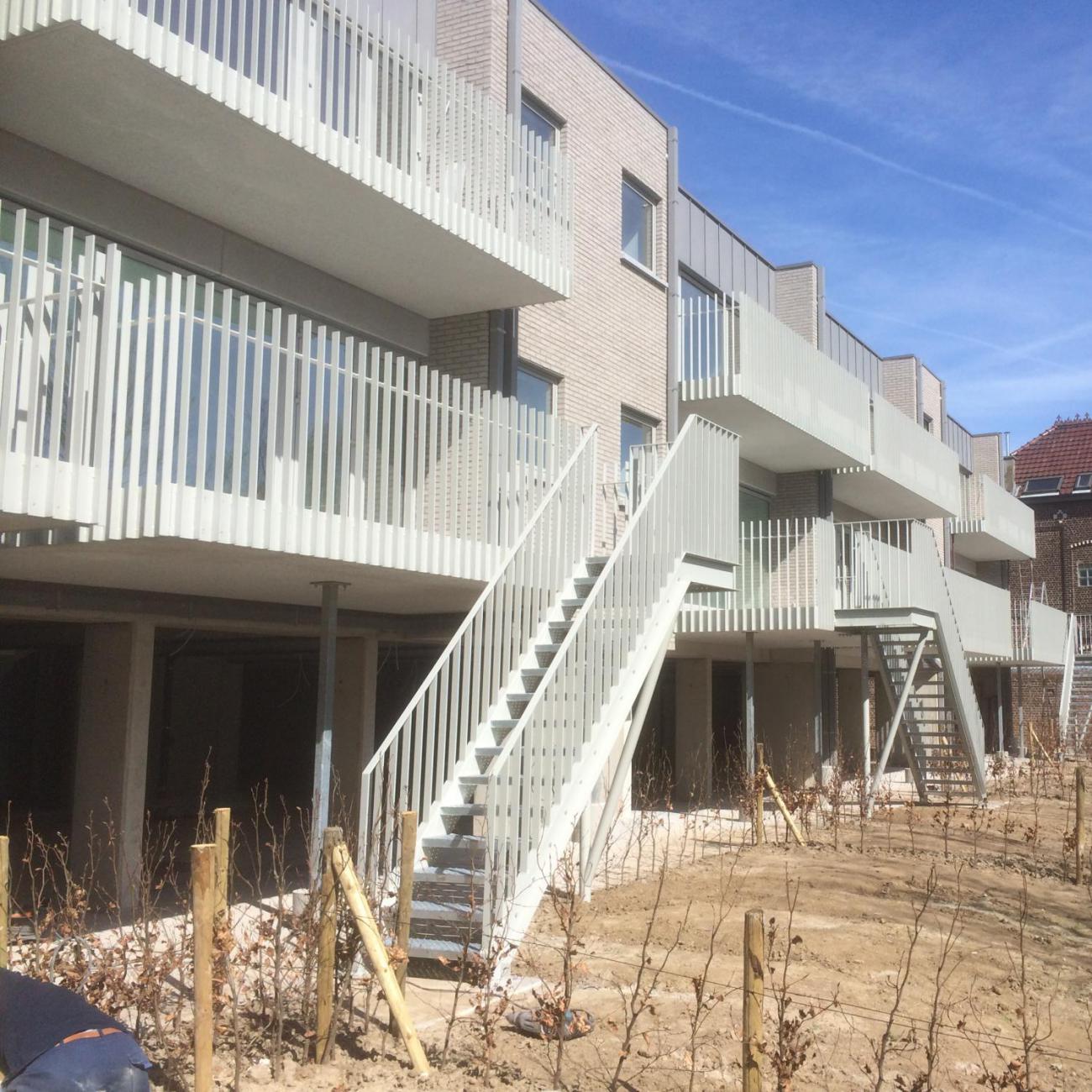 Buitentrappen + balustrades